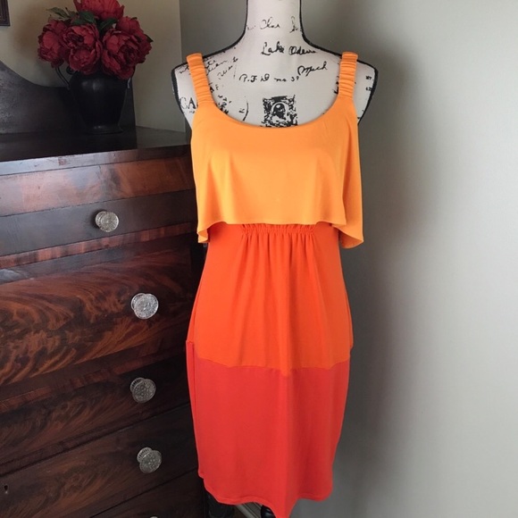 Signature by Sangria Dresses & Skirts - Sangria Tri-color orange dress Size 6